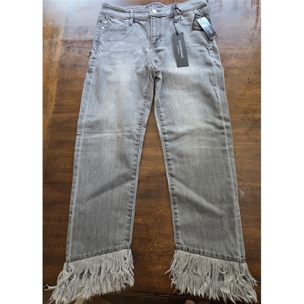 NWT Liverpool 8 29 Fringe Hem Pumice Gray Fray Jeans Crop Straight 128400 - Picture 6 of 6